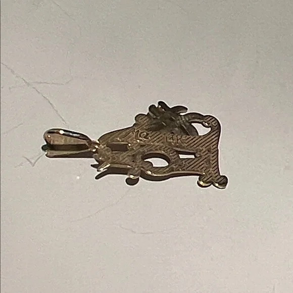 👩💐 ENGRAVED “#1 MOM” STAMPED AM 14 K GOLD MOTHER’S DAY PENDANT FOR NECKLACES - Picture 9 of 13